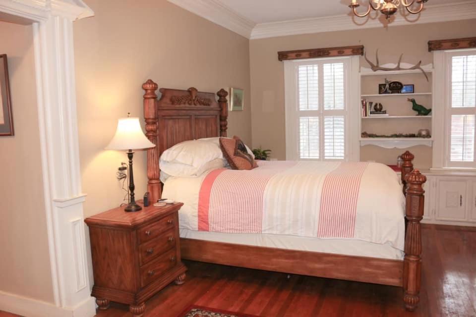 Opus House Bed & Breakfast Natchitoches Room photo